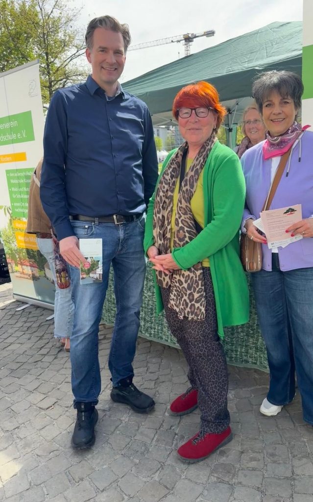 Impressionen vom Tag der Erde auf dem Friedrichsplatz